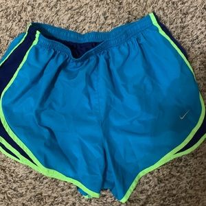 Womens Nike Shorts - Large